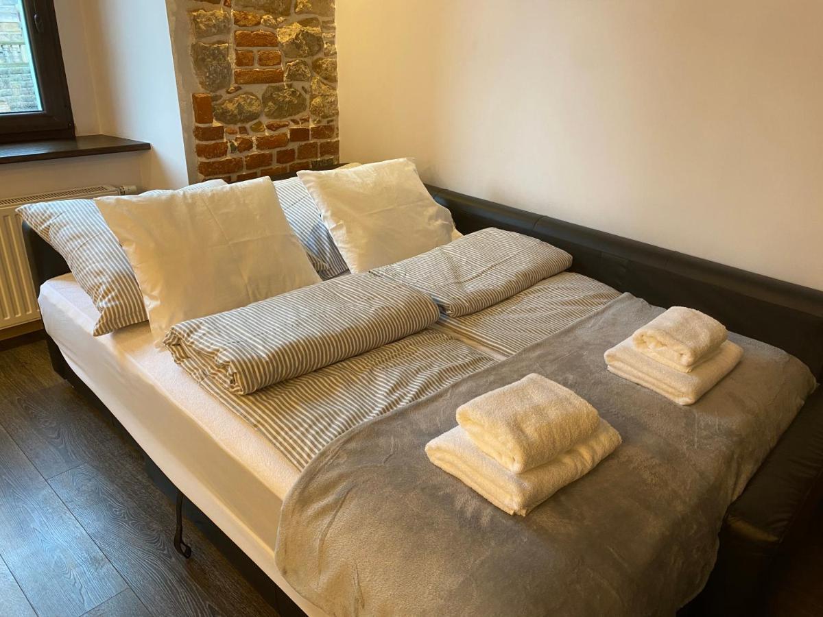 Apartament Przy Ratuszu 쿠드즈코 외부 사진