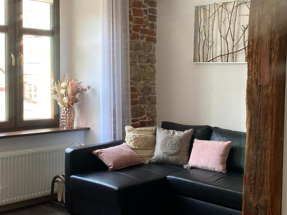 Apartament Przy Ratuszu 쿠드즈코 외부 사진