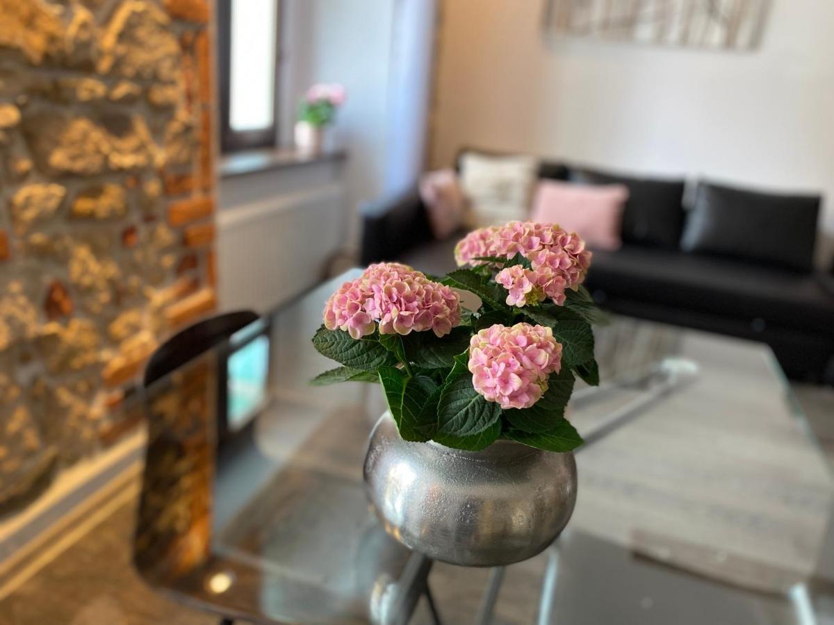 Apartament Przy Ratuszu 쿠드즈코 외부 사진