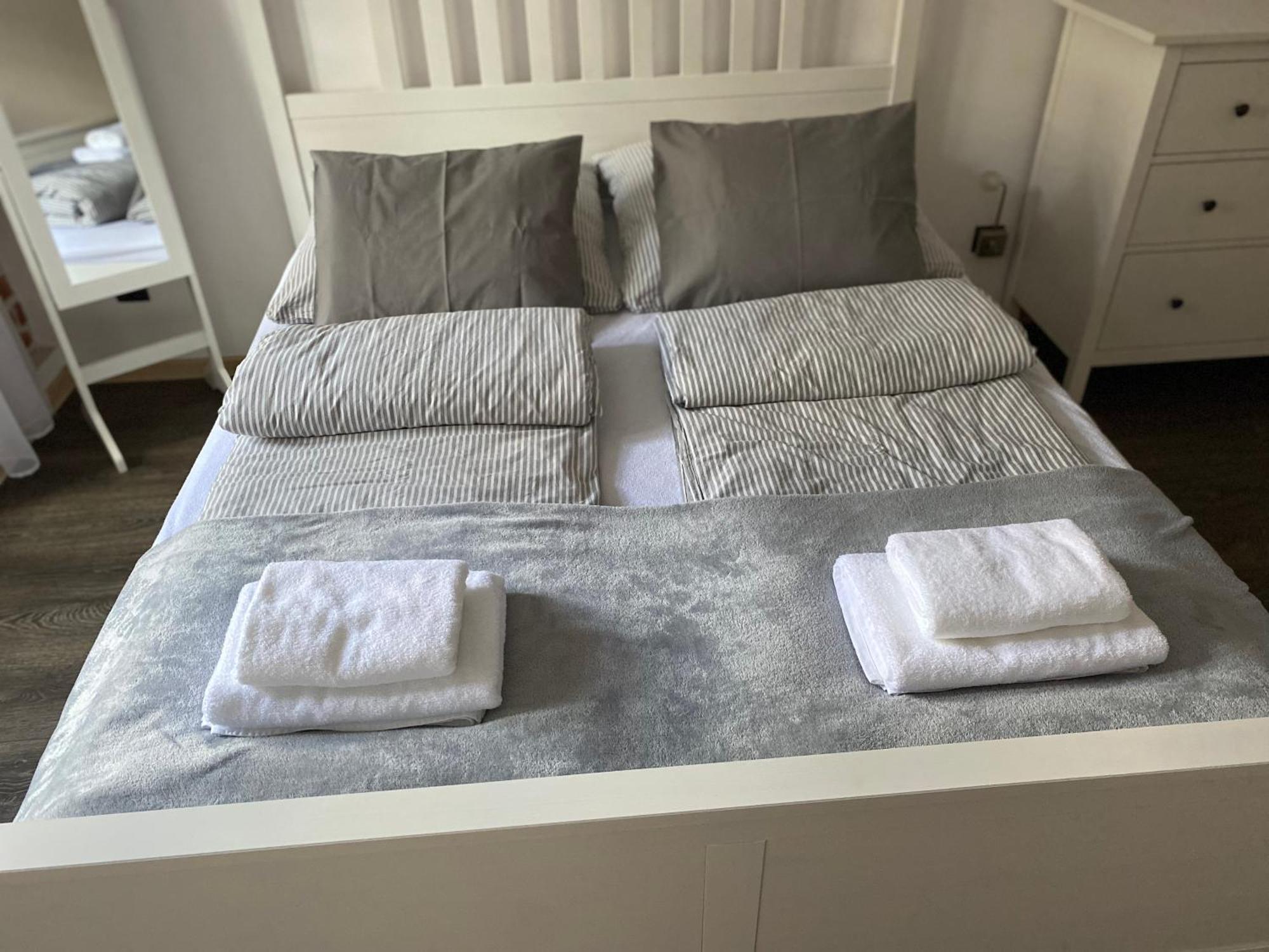 Apartament Przy Ratuszu 쿠드즈코 외부 사진